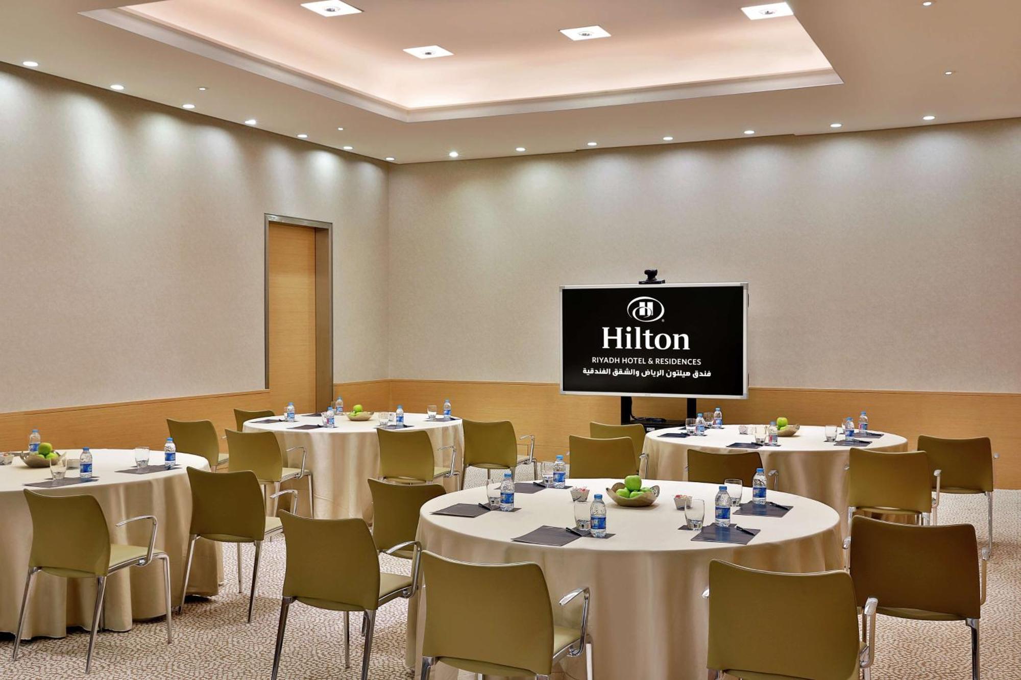 Hilton Riyadh Hotel & Residences Eksteriør billede Meeting room