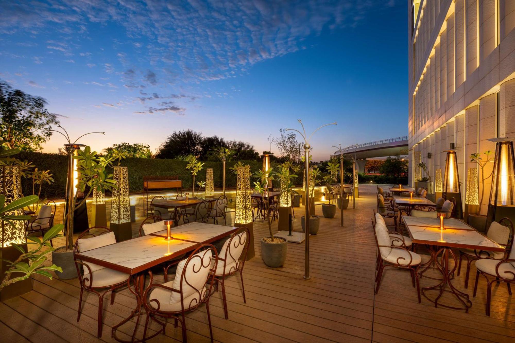 Hilton Riyadh Hotel & Residences Eksteriør billede The Park, Hyderabad
