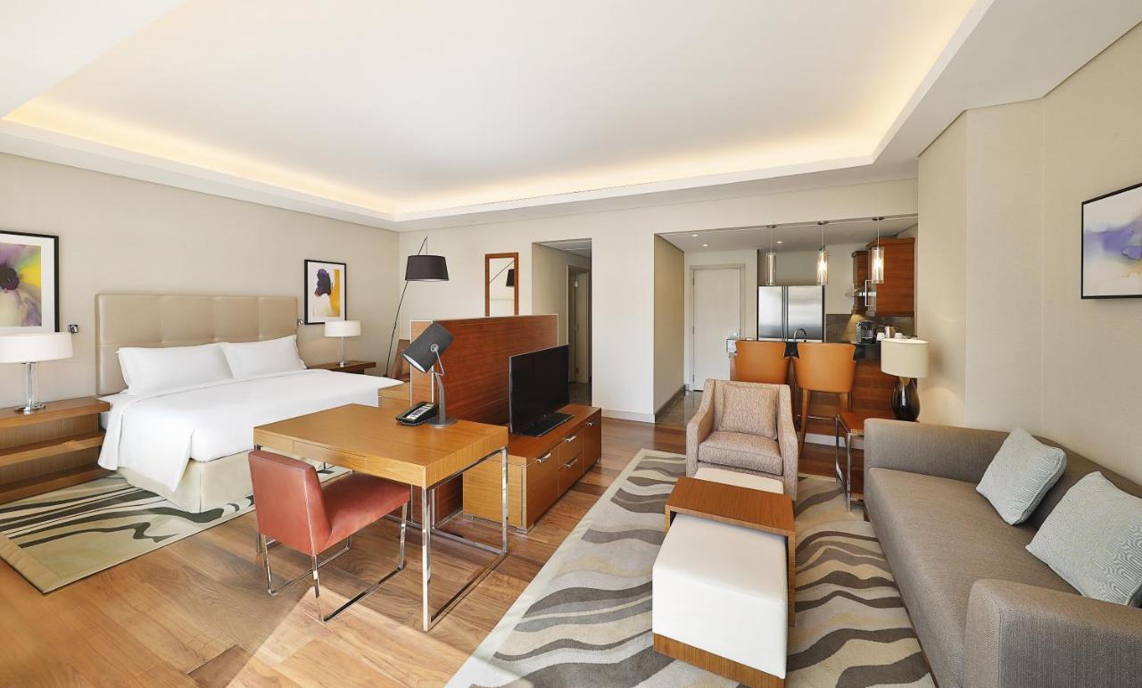 Hilton Riyadh Hotel & Residences Eksteriør billede